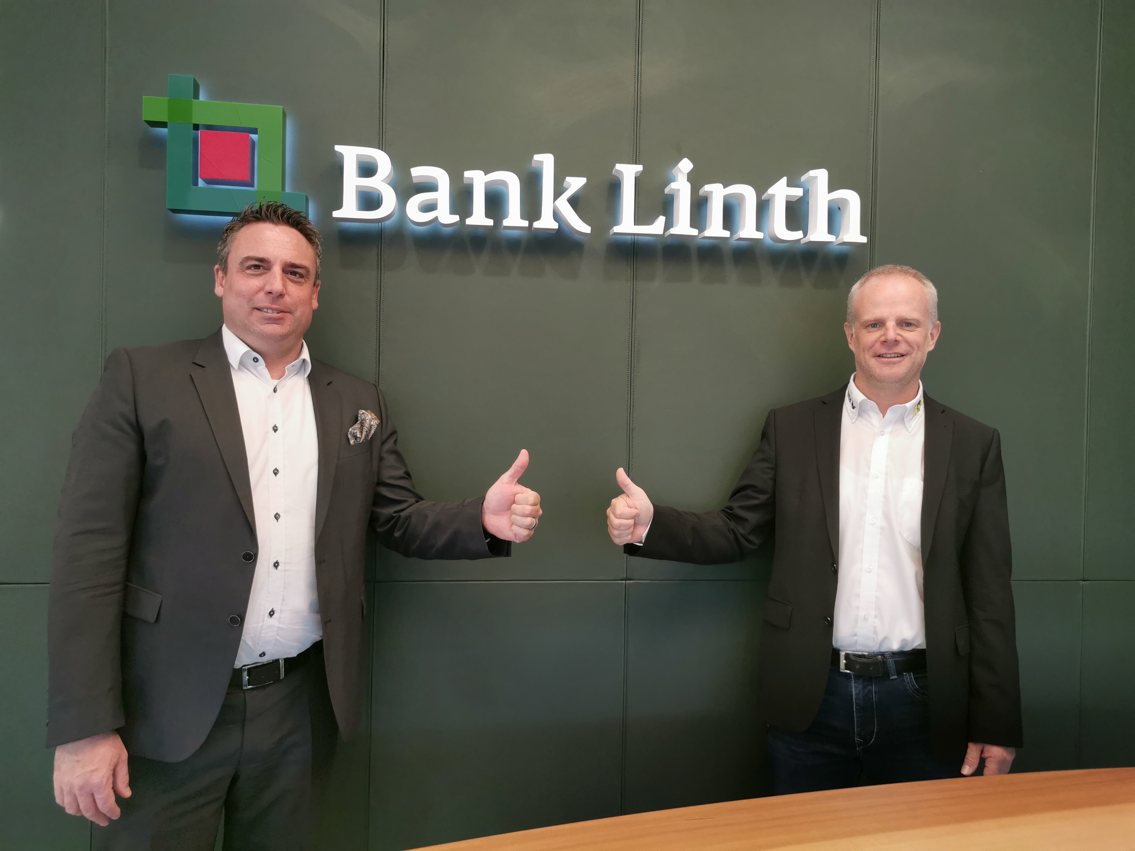 Bank Linth verlängert Sponsoring mit den Jona-Uznach Flames bis 2022 